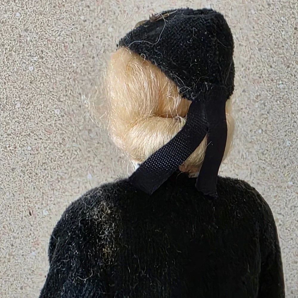 Eros Souvenir Doll 8